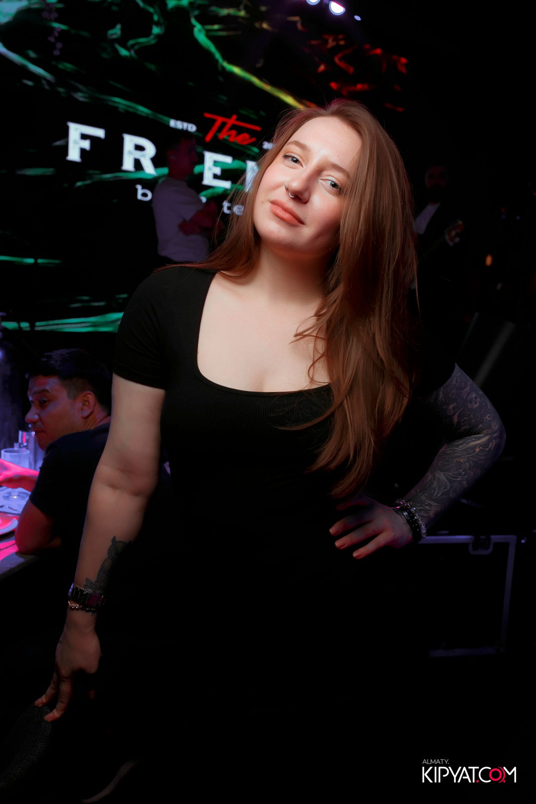 FRIENDS BAR & TERRACE. КИПЯТКОМ АЛМАТЫ! Фотосъемка мероприятий в Алматы