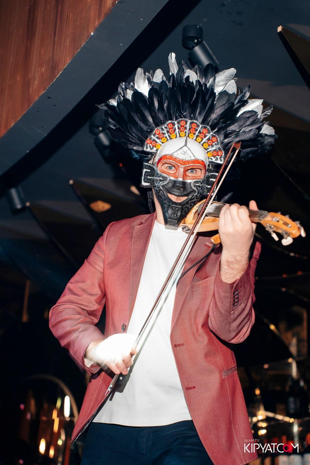 MOOD KARAOKE & TERRACE. КИПЯТКОМ АЛМАТЫ!