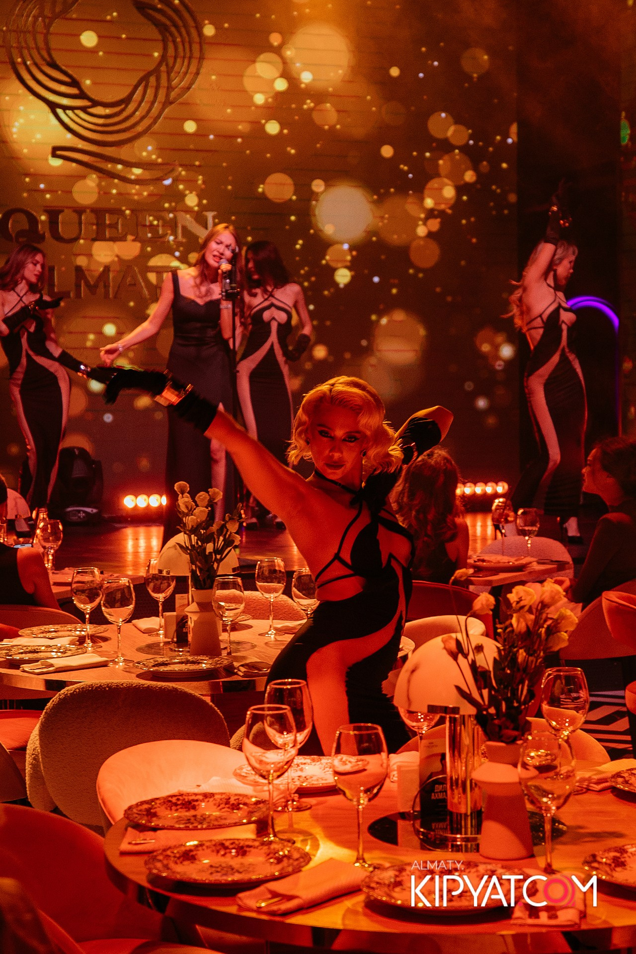 QUEEN. КИПЯТКОМ АЛМАТЫ!