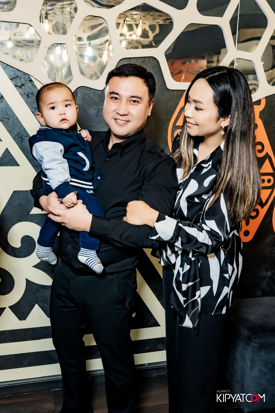 УХО И МЕДВЕДЬ НА САИНА. КИПЯТКОМ АЛМАТЫ!