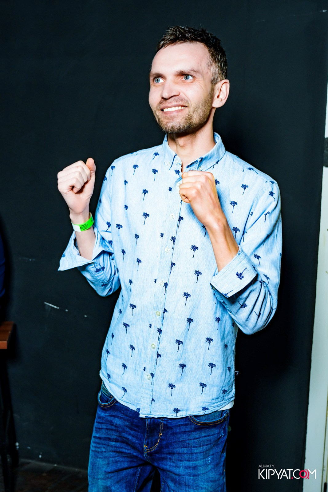 UYAT EMES BAR. КИПЯТКОМ АЛМАТЫ! Фотосъемка мероприятий в Алматы