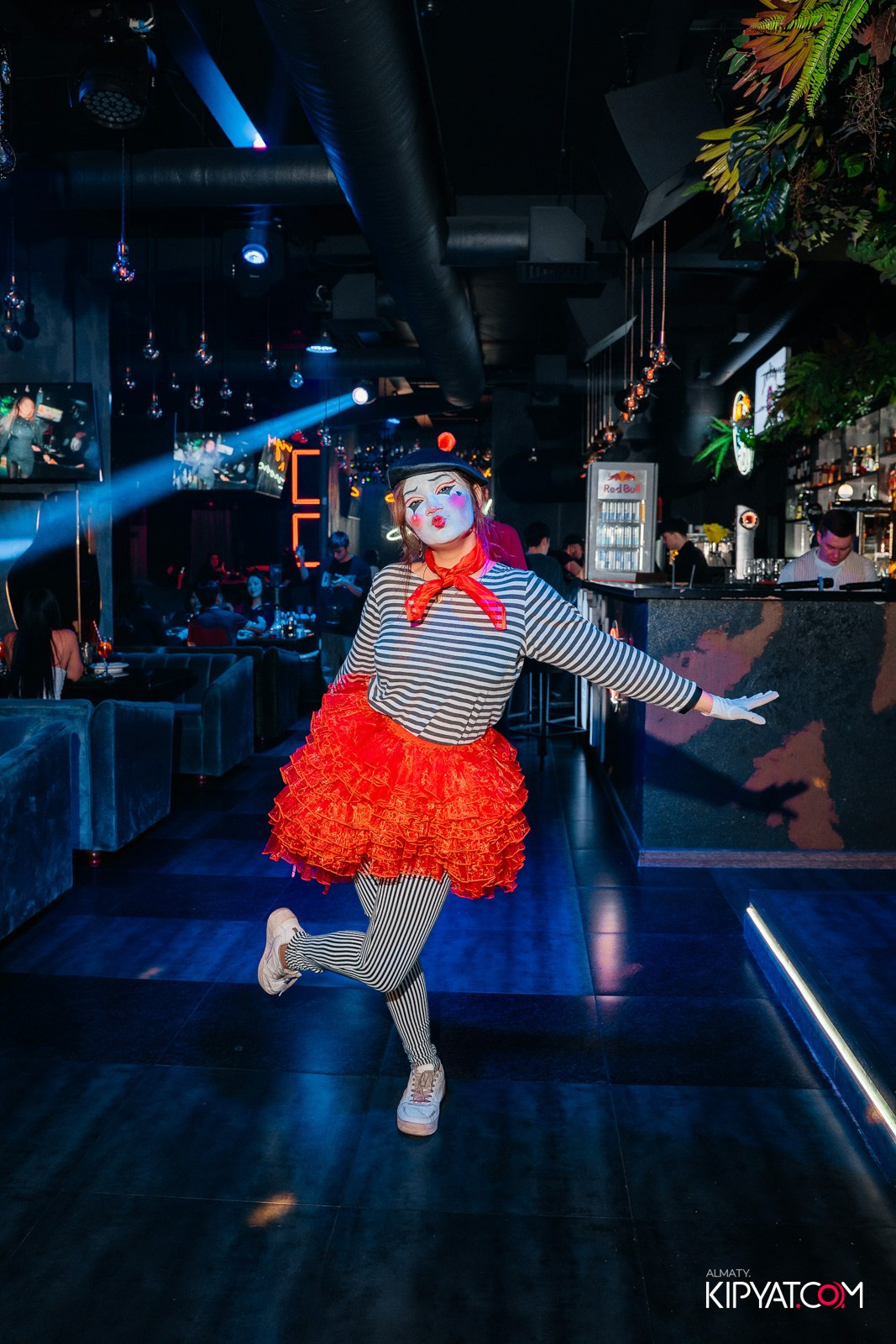 ДОРОГАЯ, Я НЕ ПИЛ. КИПЯТКОМ АЛМАТЫ!