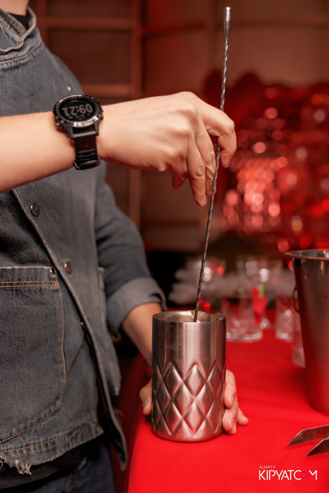 OLOVO BAR НА ДОСТЫК. КИПЯТКОМ АЛМАТЫ!