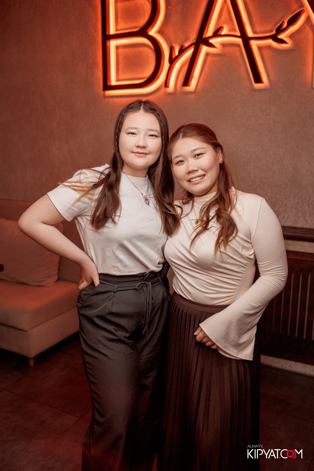 BAY RESTAURANT & BAR. КИПЯТКОМ АЛМАТЫ!