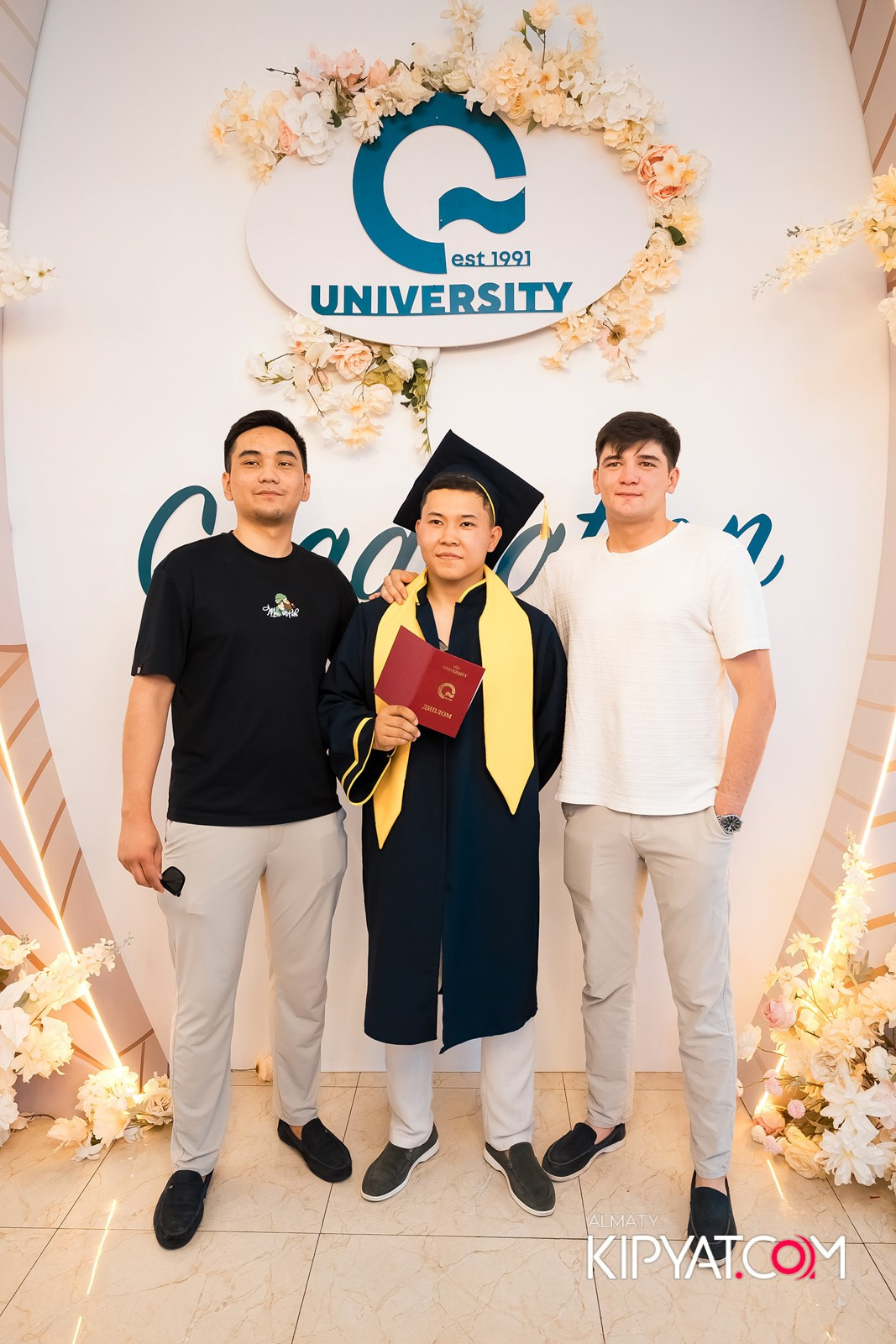 GRADUATION 2025 Q UNIVERSITY. КИПЯТКОМ АЛМАТЫ!