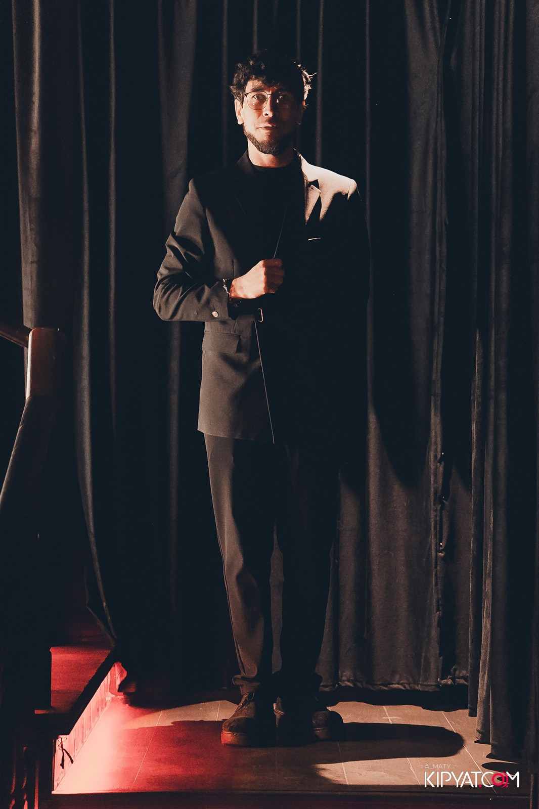 THE ESTATE КАРАОКЕ 1 ГОД. КИПЯТКОМ АЛМАТЫ!