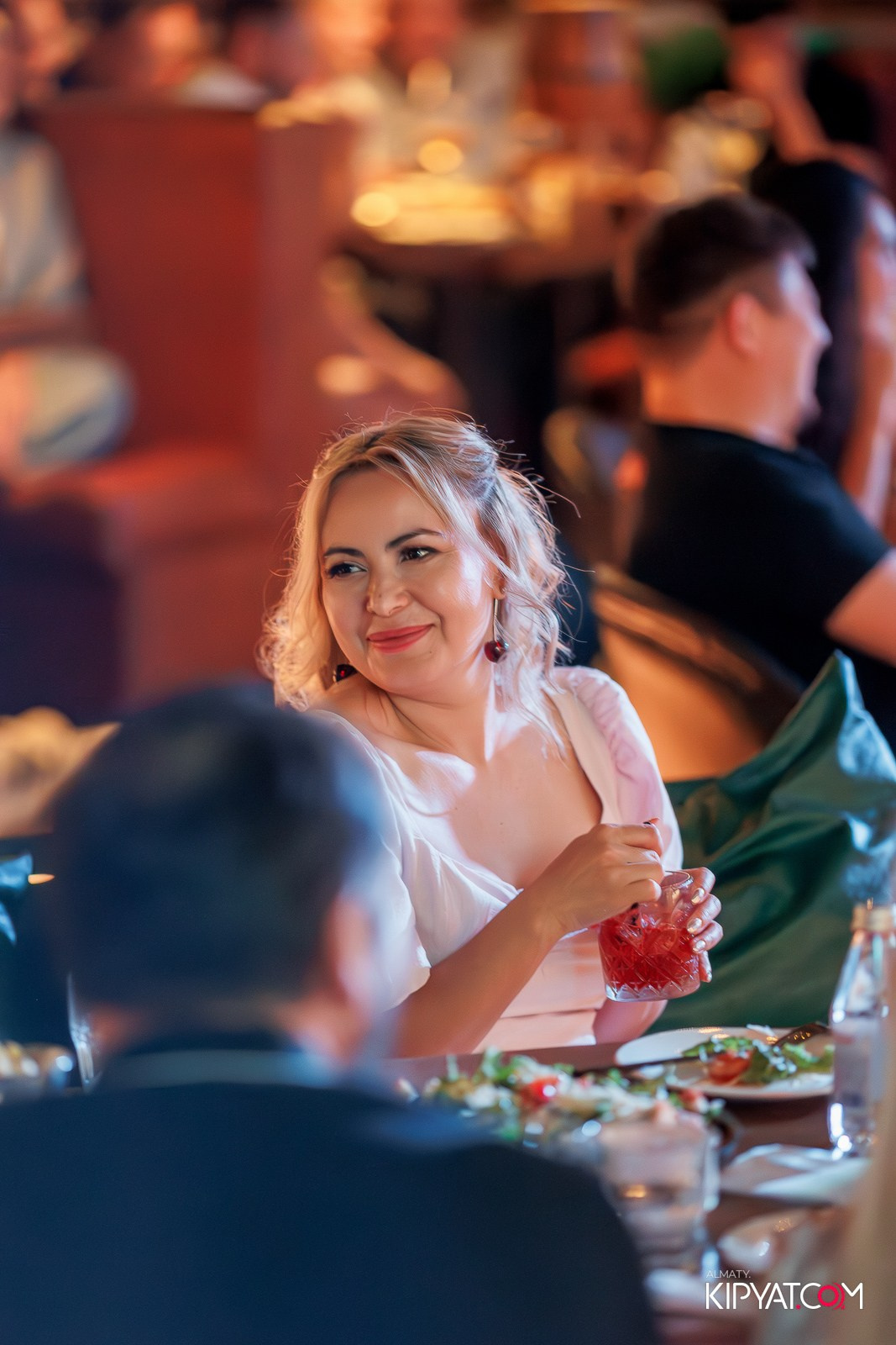 STAND UP КОНЦЕРТ АЛЕКСАНДА МЕРКУЛЬ. КИПЯТКОМ АЛМАТЫ!