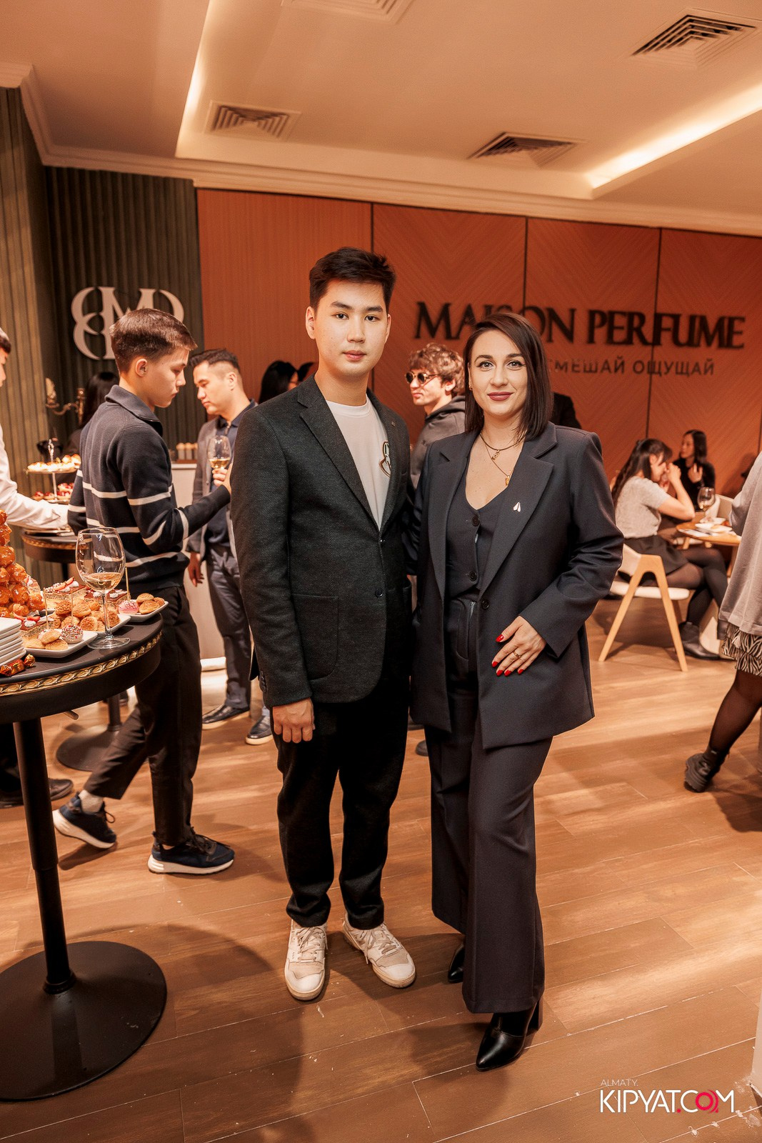 ОТКРЫТИЕ ПАРФЮМЕРНОГО ДОМА MAISON PERFUME. КИПЯТКОМ АЛМАТЫ!