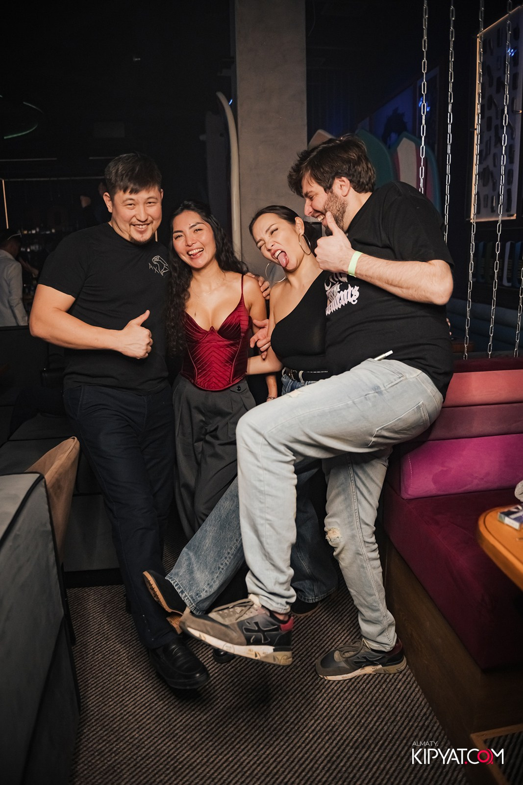 CLUB SHOW BY ИРИНА КАЙРАТОВНА В SANTA BARBARA CLUB. КИПЯТКОМ АЛМАТЫ!