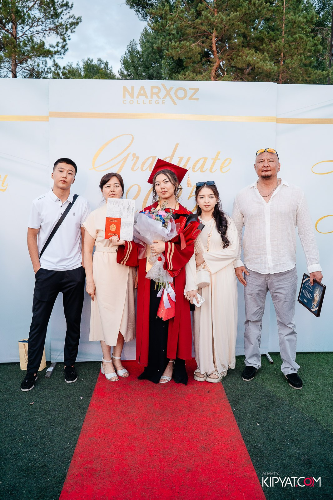 ВРУЧЕНИЕ ДИПЛОМОВ — НАРХОЗ КОЛЛЕДЖ. Part 2. КИПЯТКОМ АЛМАТЫ!