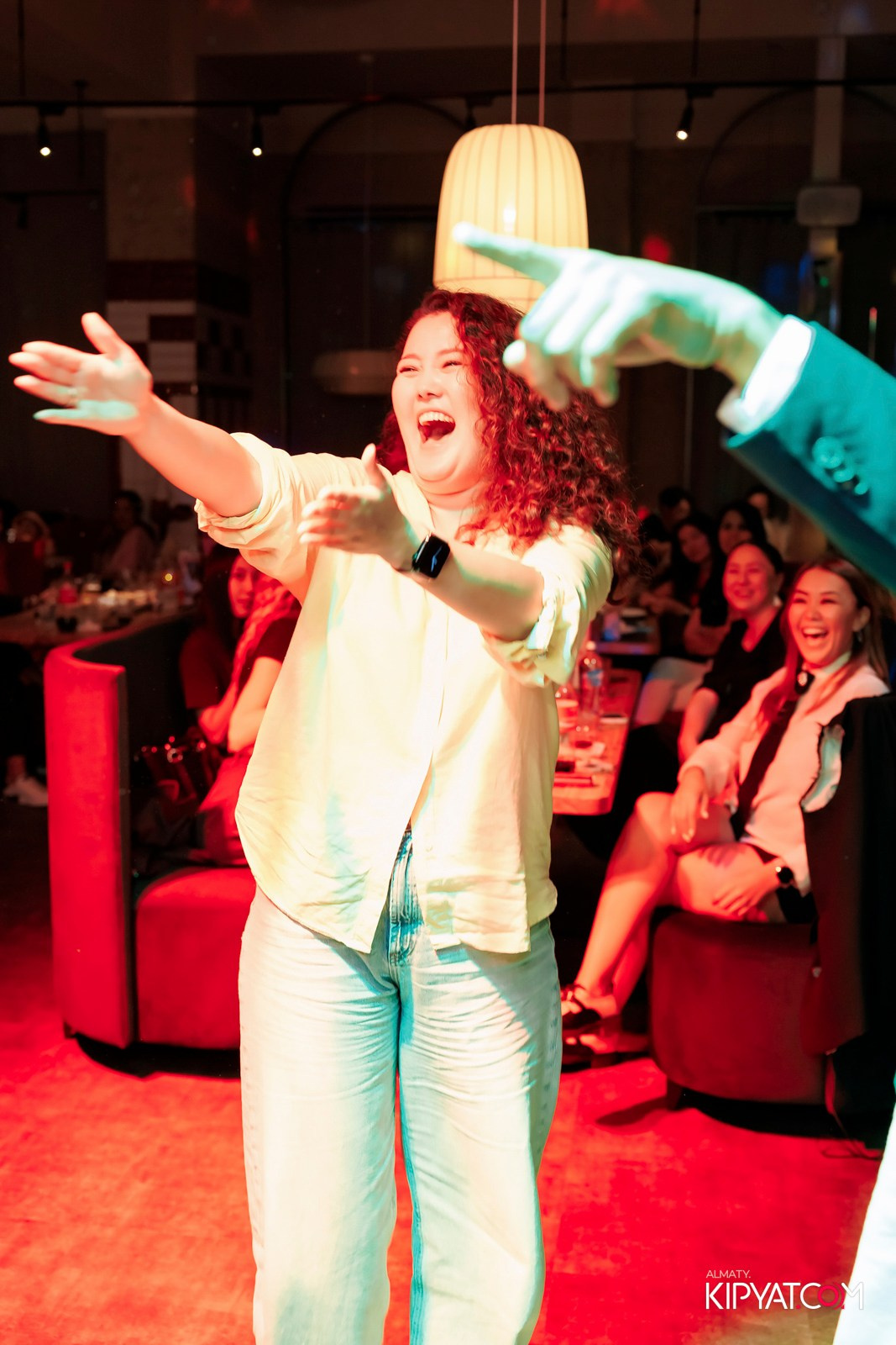 ALEM В PINTA НА ТУЛЕБАЕВА. КИПЯТКОМ АЛМАТЫ!