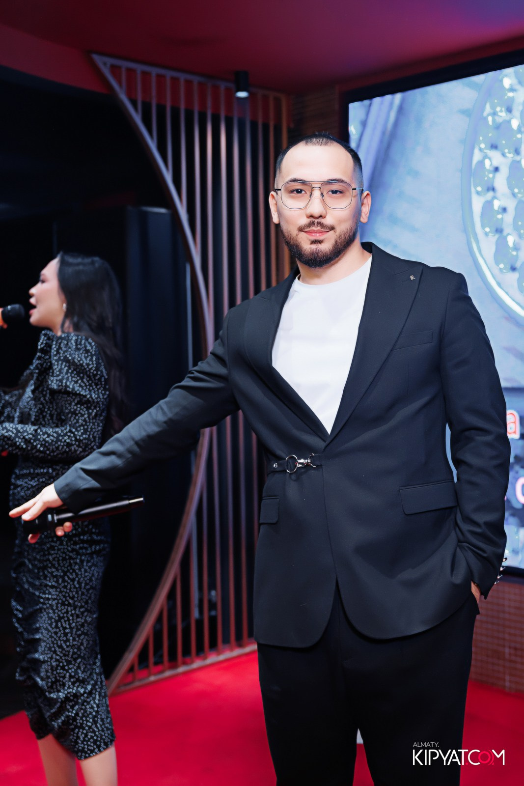 ЗАЯ, НА БИС. КИПЯТКОМ АЛМАТЫ!