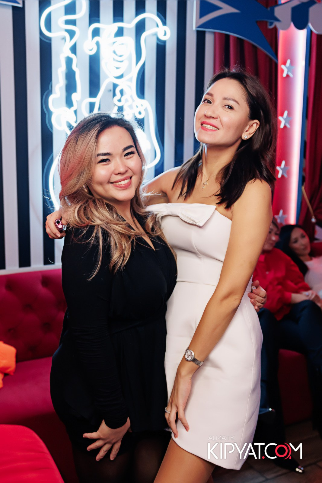 ЗАЯ, НА БИС. КИПЯТКОМ АЛМАТЫ!