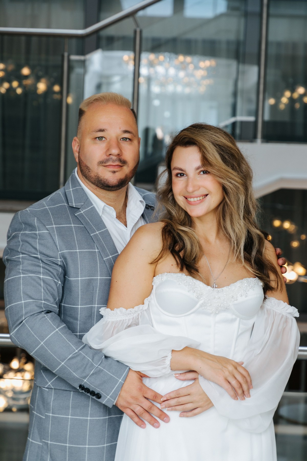 Свадебная регистрация и микропрогулка в Петергофе. Фотограф крещение венчание в Петербурге! Помогает подобрать храм и посоветовал душевного батюшку в СПб