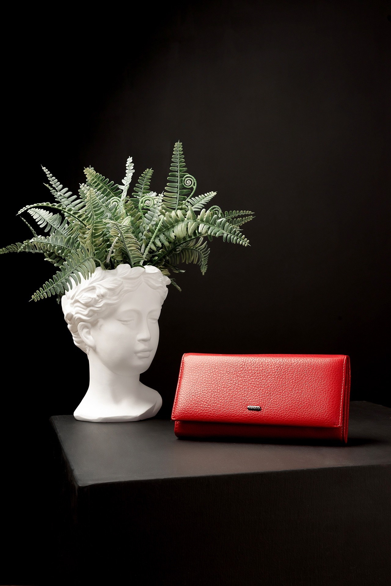 Съёмки для маркетплейсов. Фотограф Александр Калинин