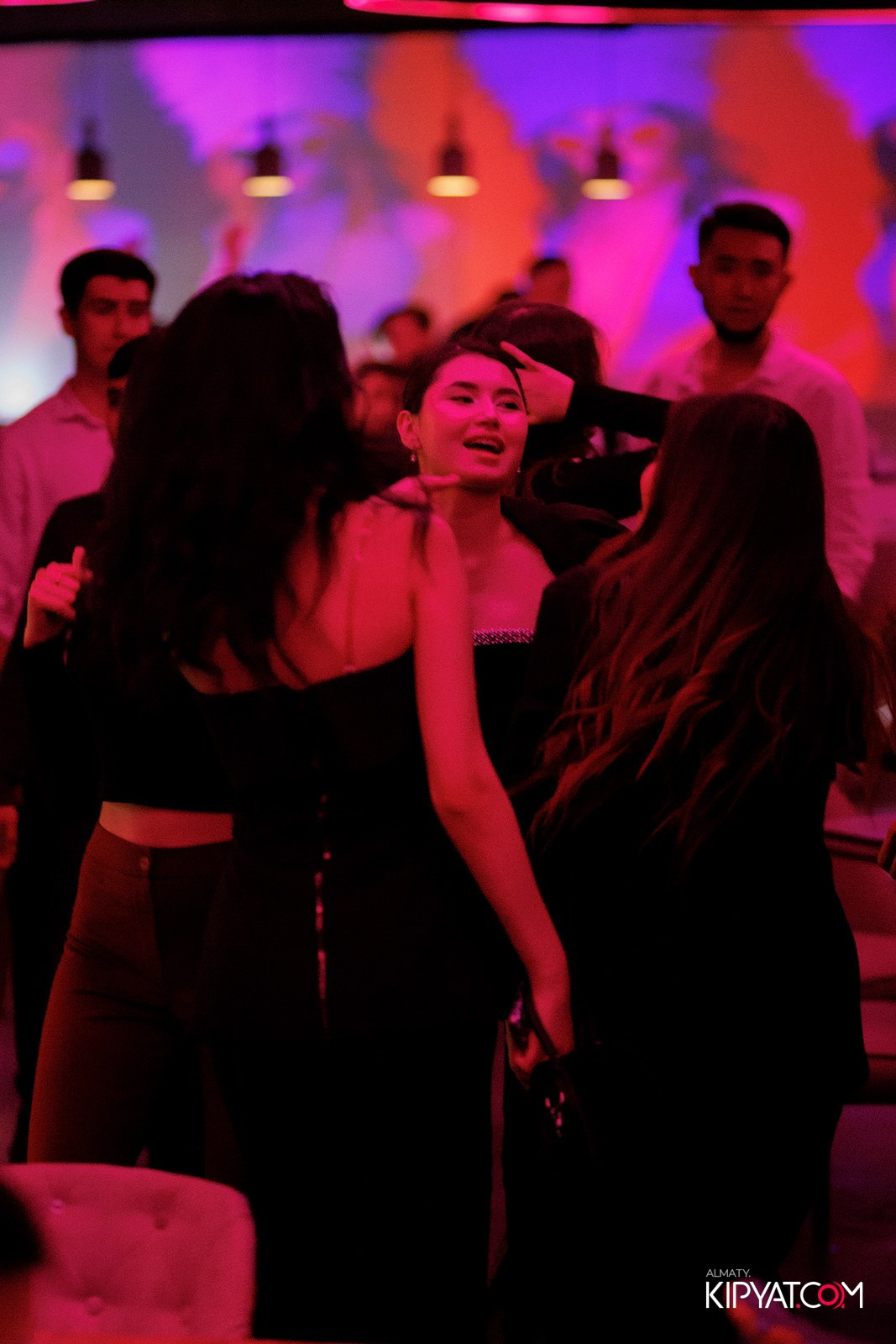 EVENT BAR. КИПЯТКОМ АЛМАТЫ!