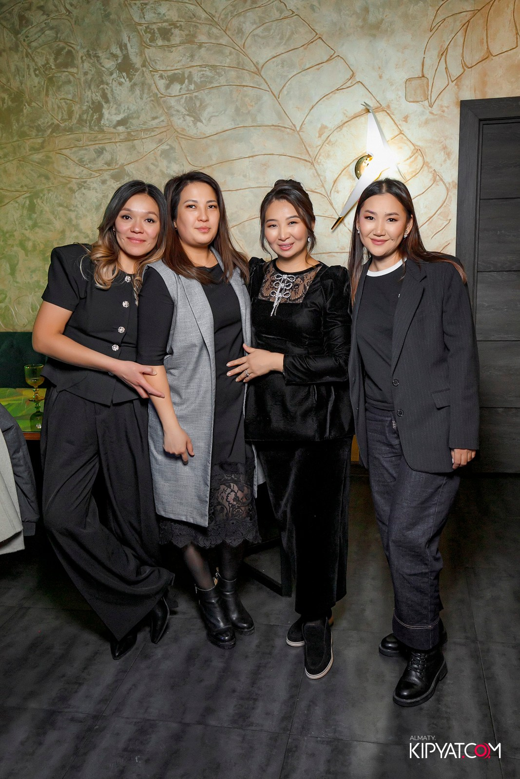 ДОРОГАЯ Я НЕ ПИЛ. КИПЯТКОМ АЛМАТЫ! Фотосъемка мероприятий в Алматы