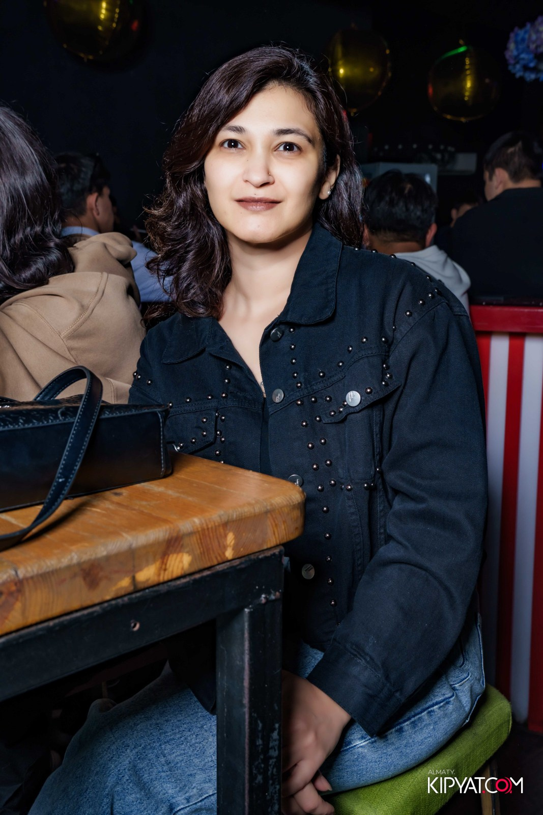 UYAT EMES BAR. КИПЯТКОМ АЛМАТЫ!