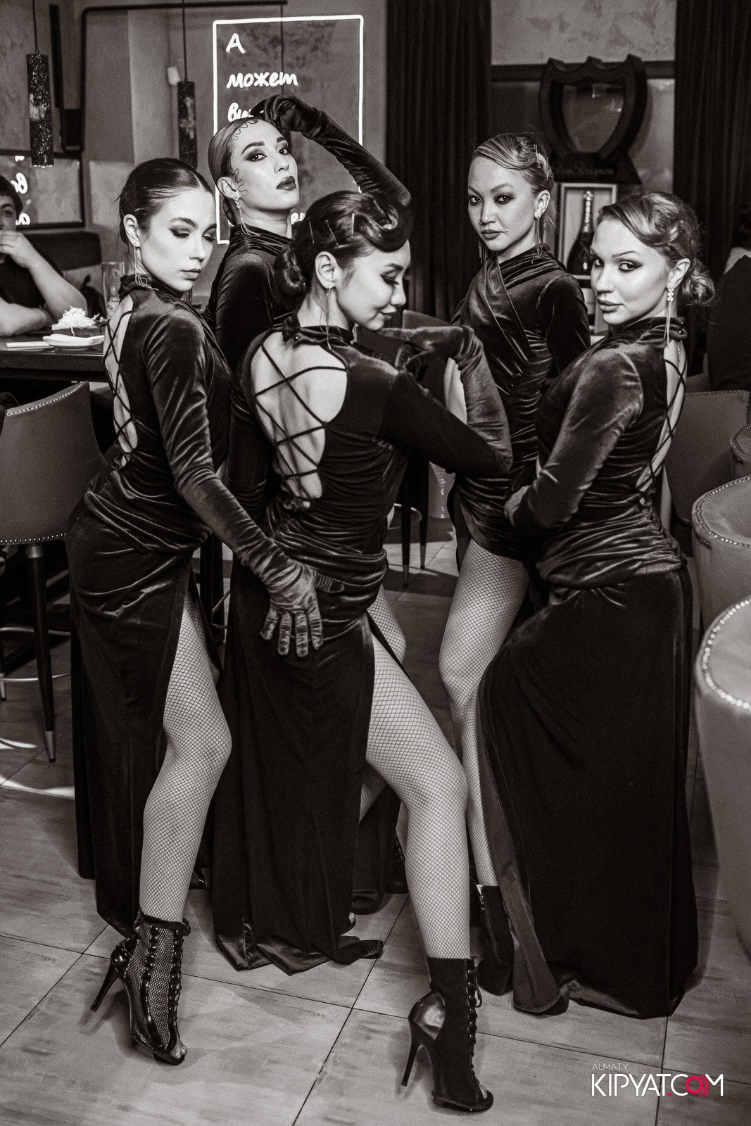 PATRIKI RESTAURANT. КИПЯТКОМ АЛМАТЫ!