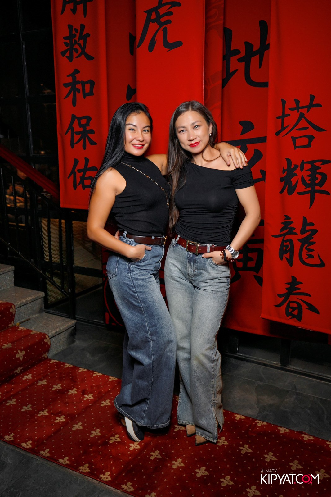 TANGIERS LOUNGE НА САТПАЕВА. КИПЯТКОМ АЛМАТЫ!