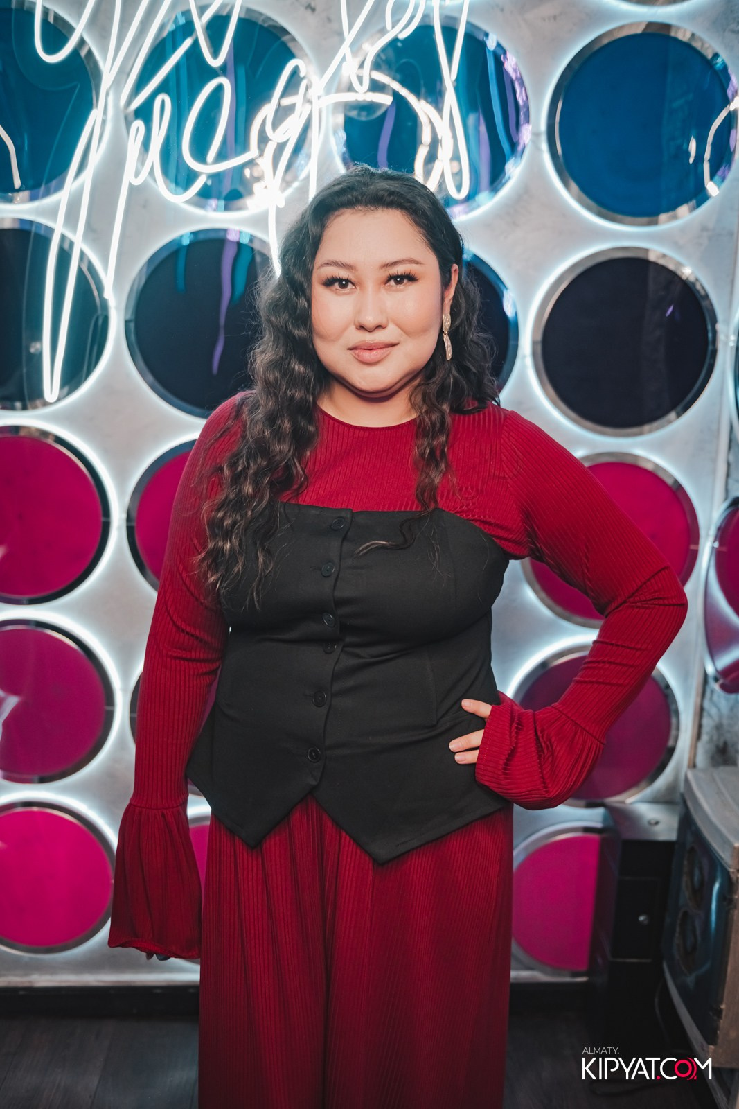 УХО И МЕДВЕДЬ НА ГАГАРИНА. КИПЯТКОМ АЛМАТЫ!