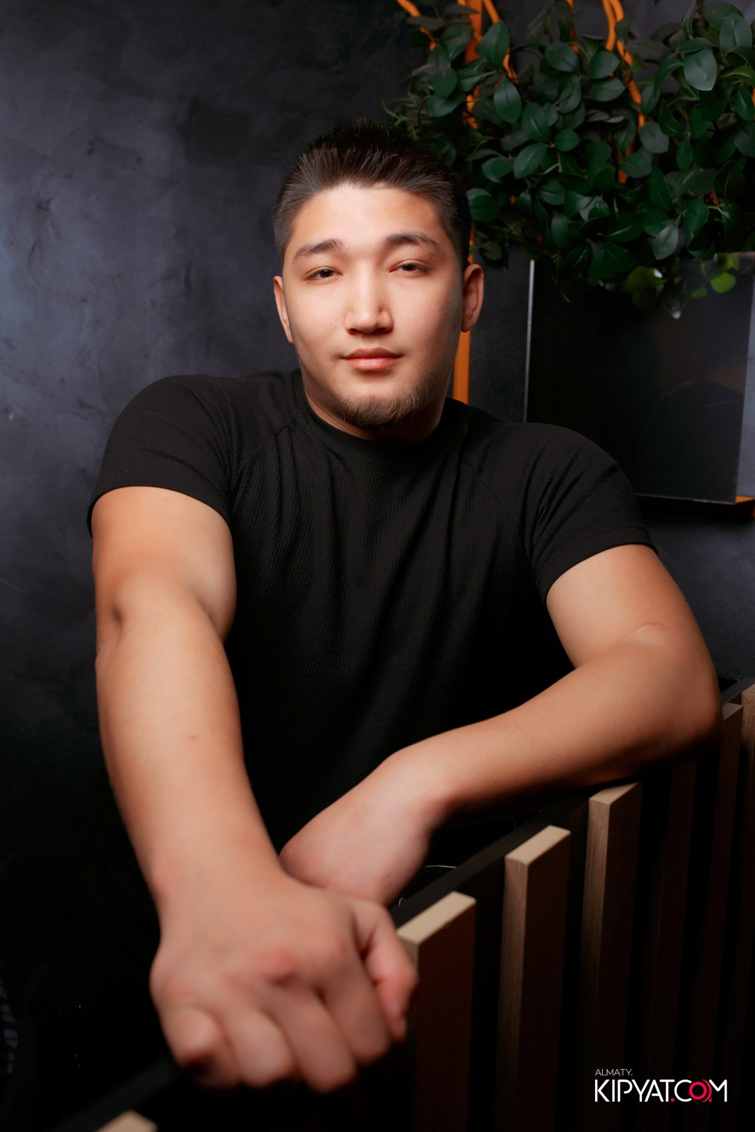 УХО И МЕДВЕДЬ НА ГАГАРИНА. КИПЯТКОМ АЛМАТЫ!