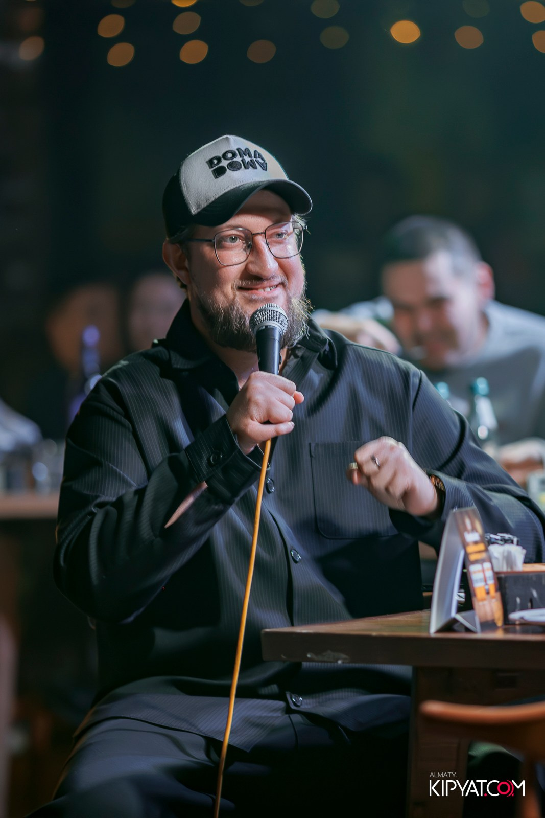 STAND UP КОНЦЕРТ АЛЕКСАНДРА МЕРКУЛЬ. КИПЯТКОМ АЛМАТЫ! Фотосъемка мероприятий в Алматы