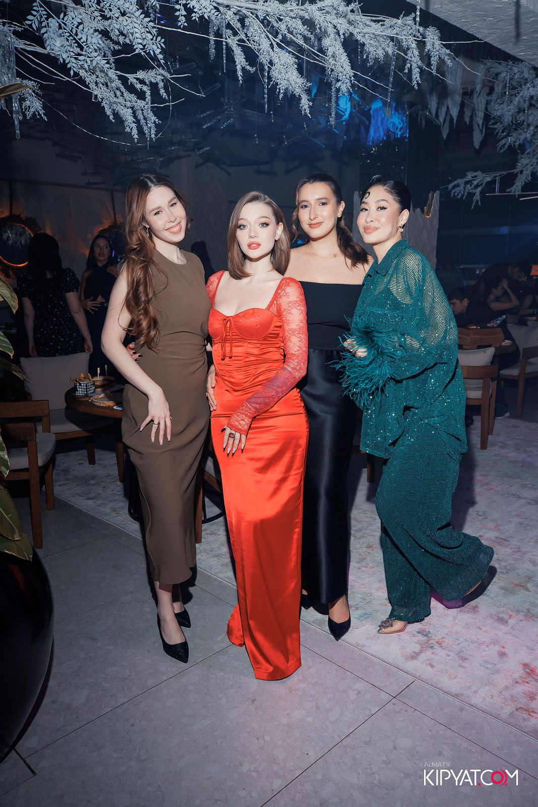 EDEN BAR & RESTAURANT. КИПЯТКОМ АЛМАТЫ!