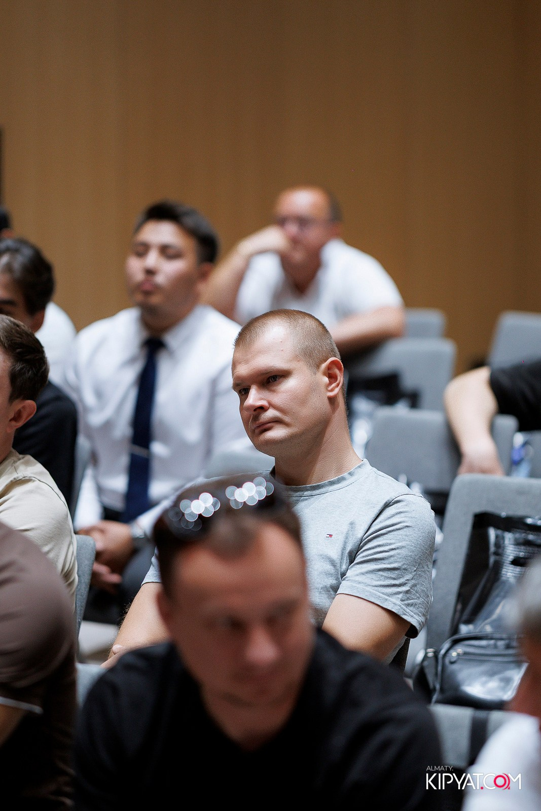 КОНФЕРЕНЦИЯ STP.CONF В Г. АЛМАТЫ. КИПЯТКОМ АЛМАТЫ! Фотосъемка мероприятий в Алматы