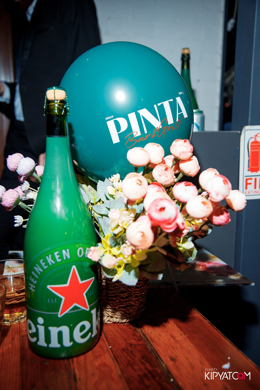 ПИНТА НА НАЗАРБАЕВА. КИПЯТКОМ АЛМАТЫ!