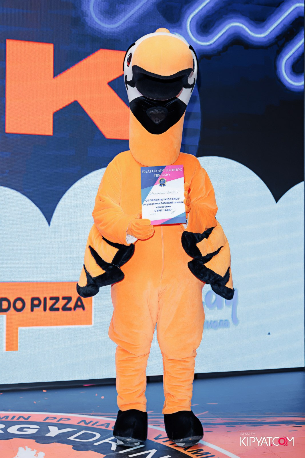 ДЕТСКИЙ МОДНЫЙ ПОКАЗ ОТ МОДЕЛЬНОГО АГЕНТСТВА «KIDSFACE». КИПЯТКОМ АЛМАТЫ!