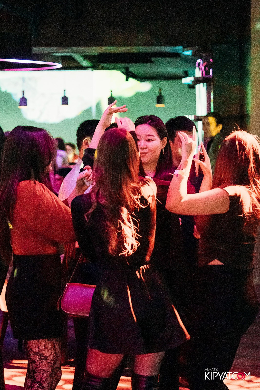 EVENT BAR. КИПЯТКОМ АЛМАТЫ! Фотосъемка мероприятий в Алматы