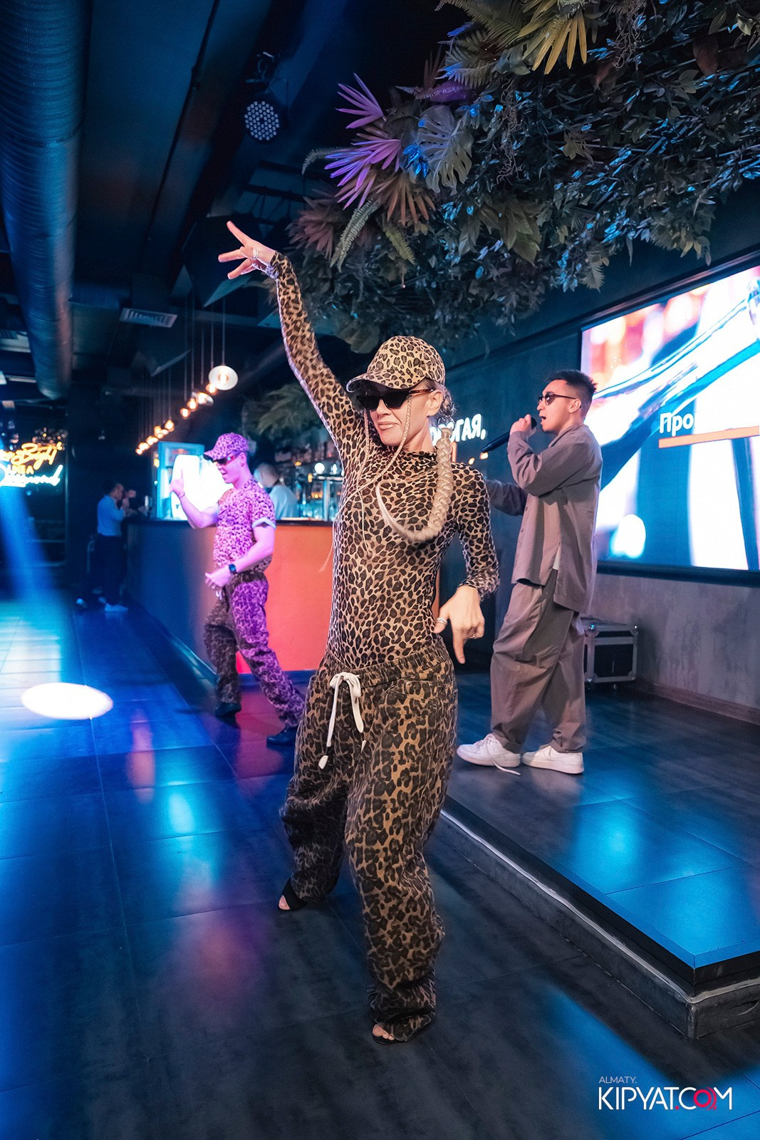 ДОРОГАЯ, Я НЕ ПИЛ. КИПЯТКОМ АЛМАТЫ!