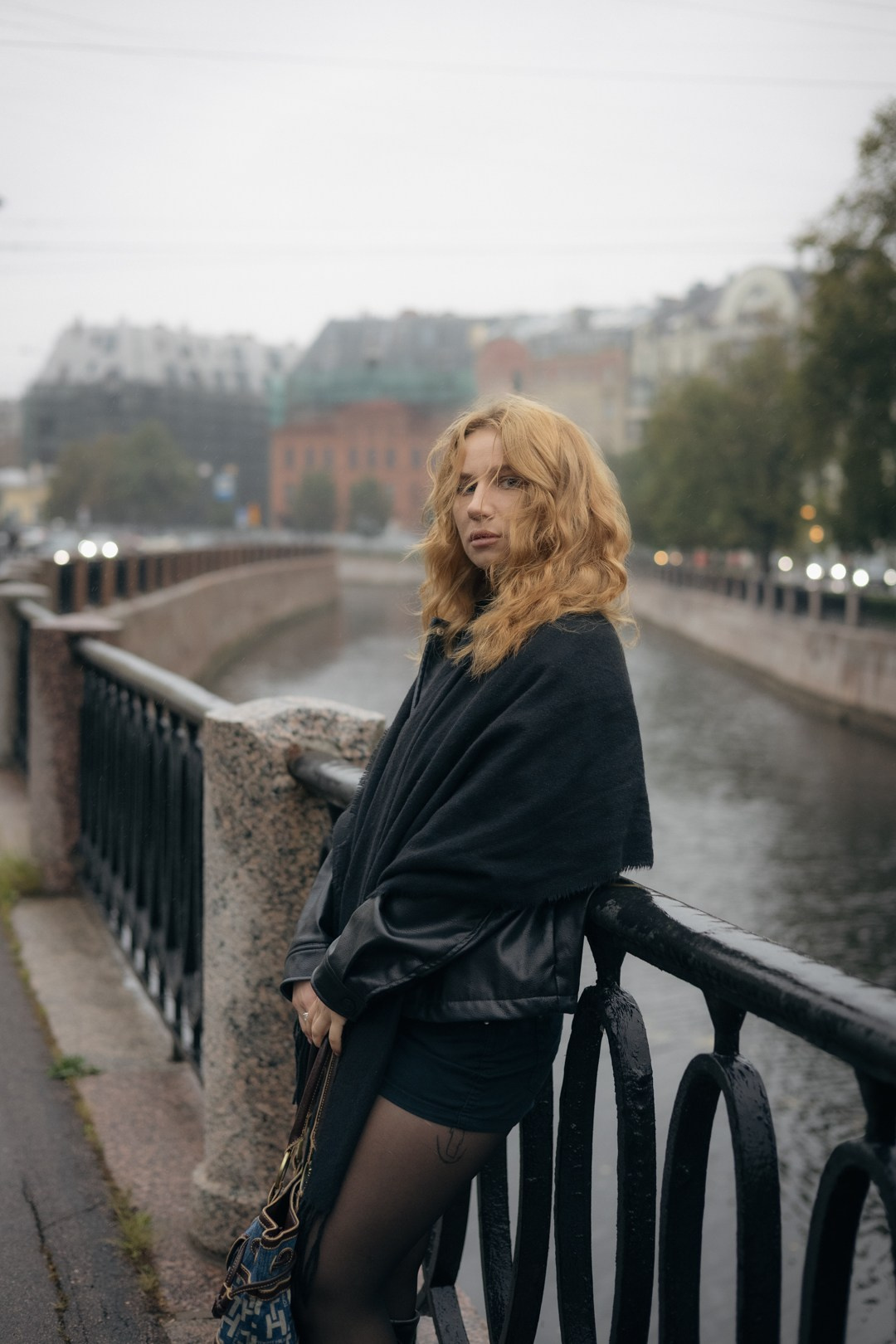 Street Anastasia. Юлия Астра: Фотограф в Санкт-Петербурге. Снимаю женские портреты, уличные съёмки в Петербурге и людей с их собаками