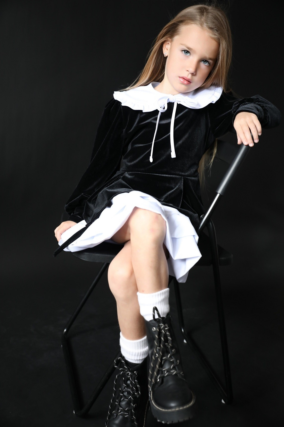 Анастасия Севостьянова. Съёмка одежды для маркетплейсов и брендов Morozova Production