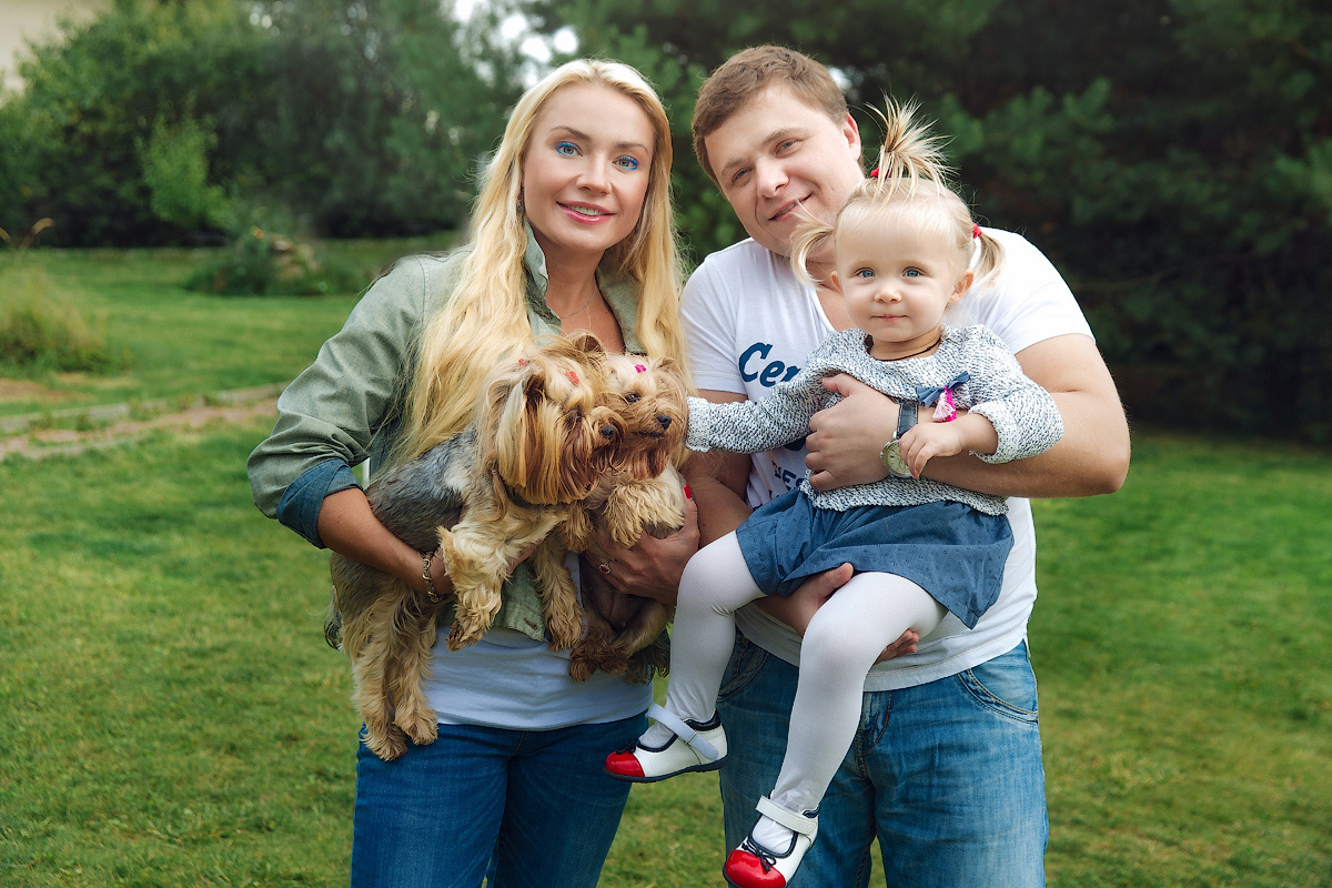 Варя и её семья. Александр Чернин. Семейный и событийный фотограф