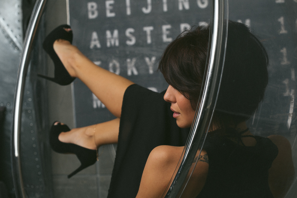 Стильные студийные съемки. Александр Чернин. Семейный и событийный фотограф