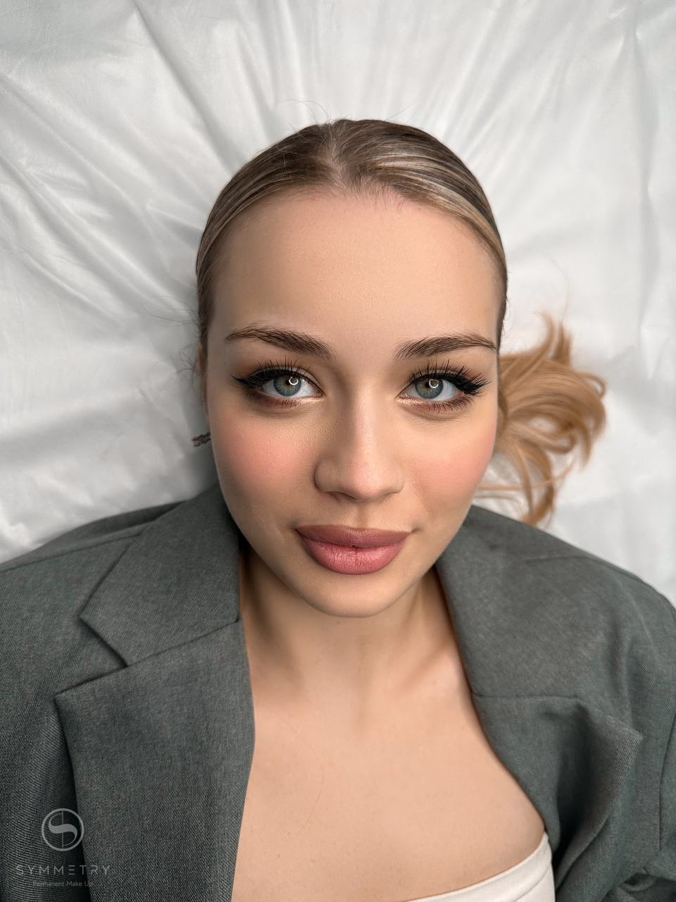 Элла. Студия перманентного макияжа, косметологии и массажа SYMMETRY в Москве, м. Киевская