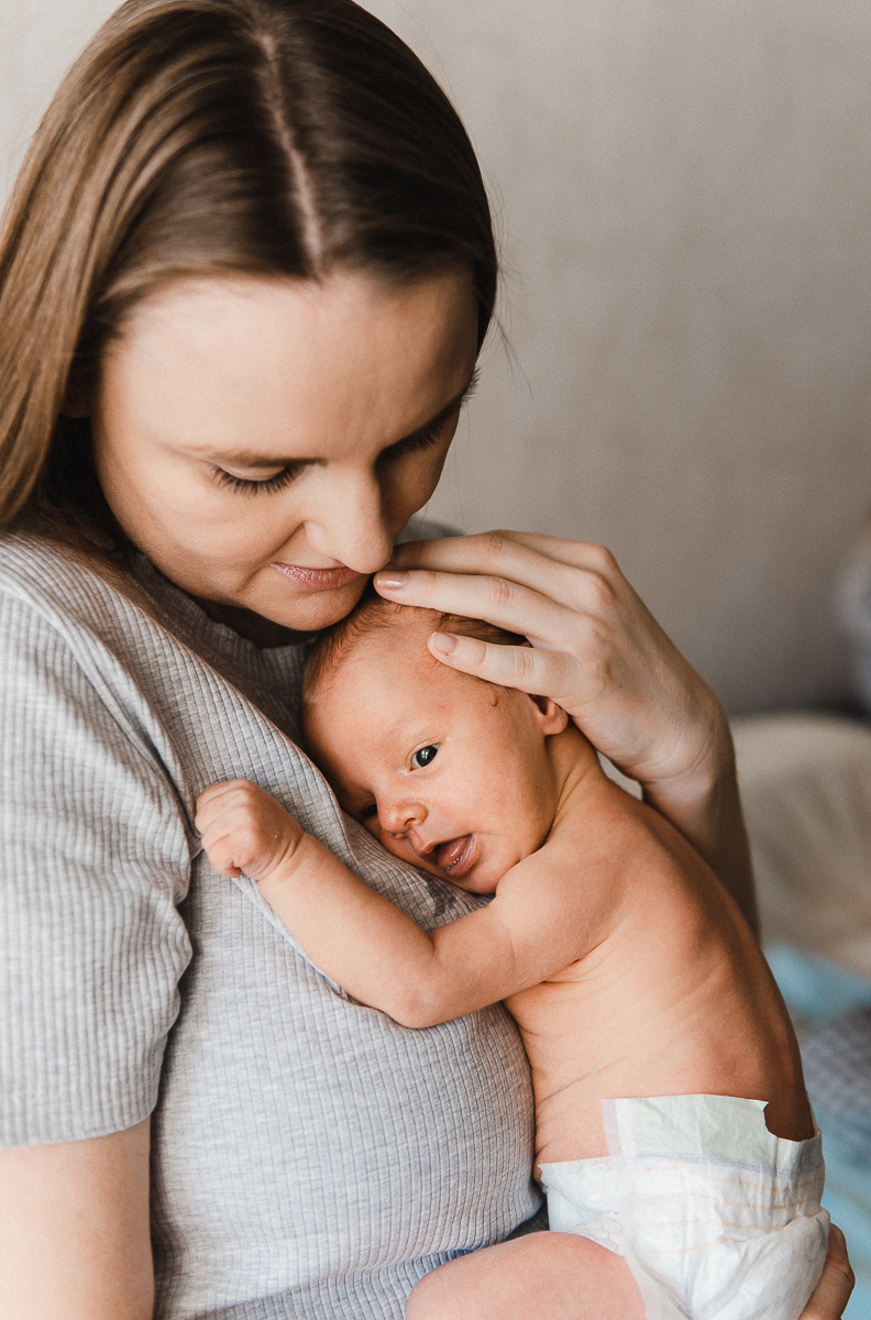 Домашняя фотосессия новорожденного в Воронеже. Фотограф для семей и экспертов в г. Воронеж Ирина Круглова