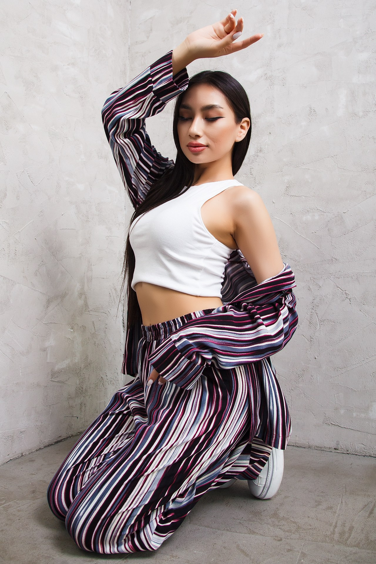 Реклама женской одежды. Натан Супервайзер по Продакшену