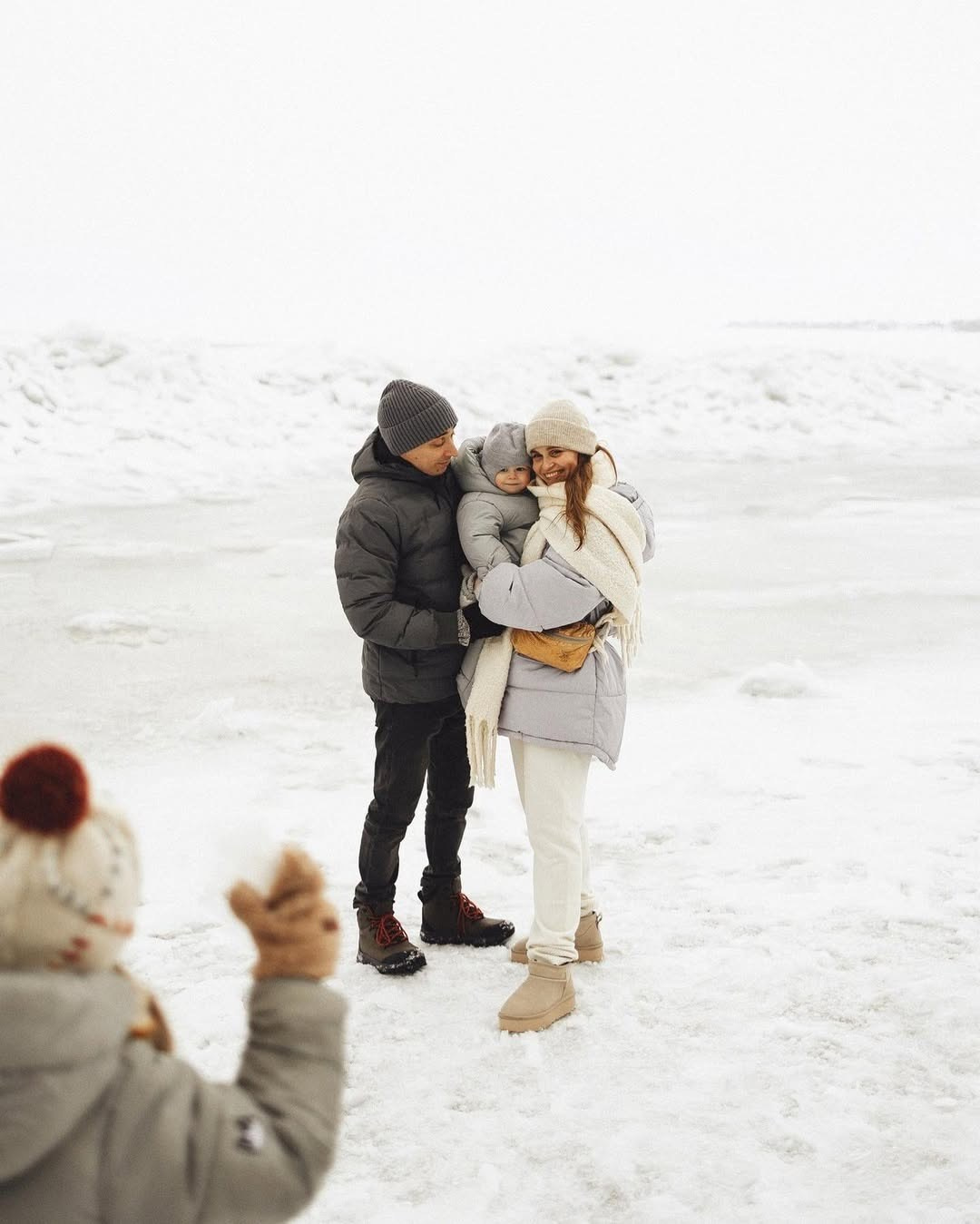 Семейная Зимой на улице. Свадебный фотограф в Петропавловске-Камчатском Артур Зябов