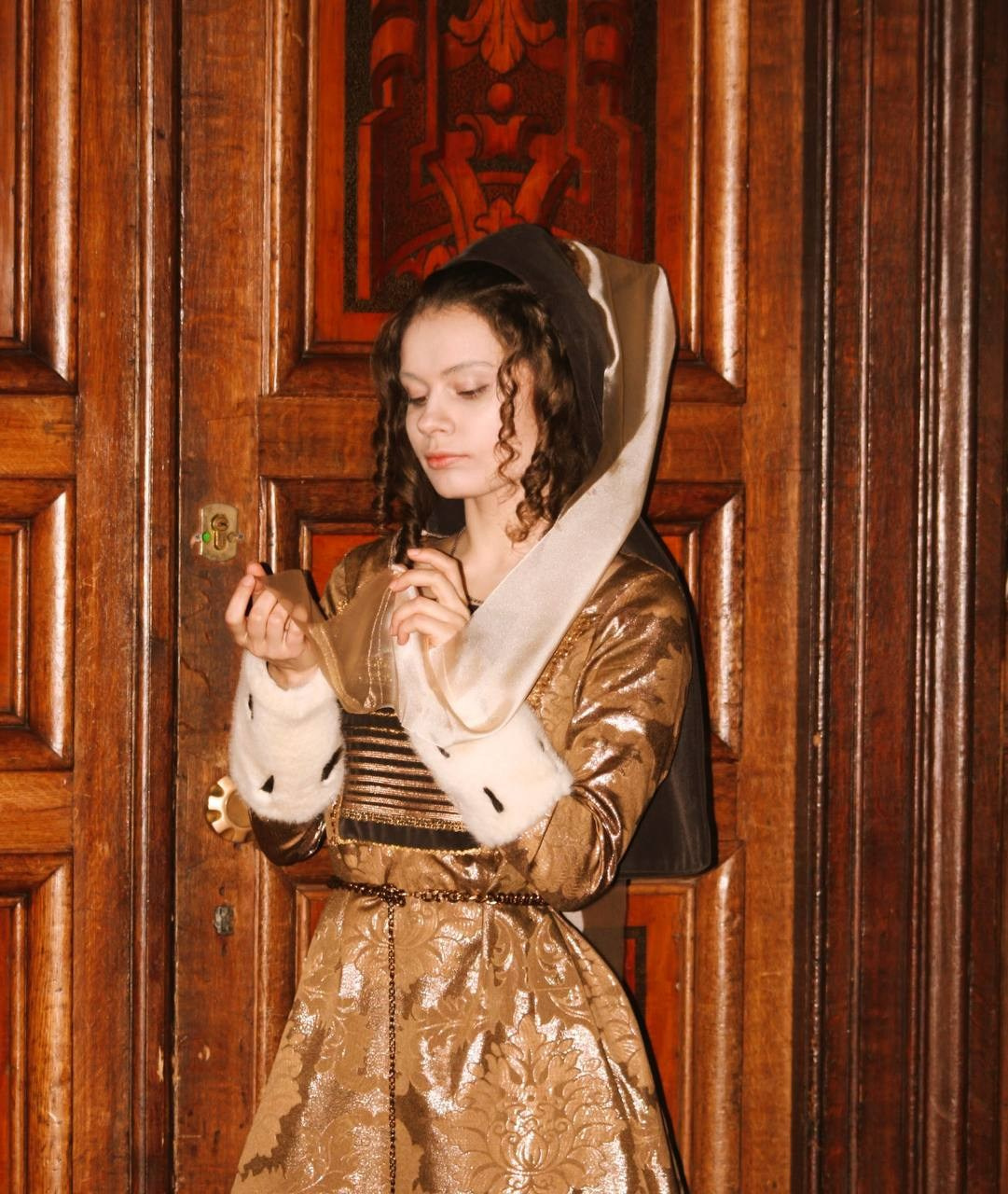 Готический. Костюмер, художник кино и телевидения в спб