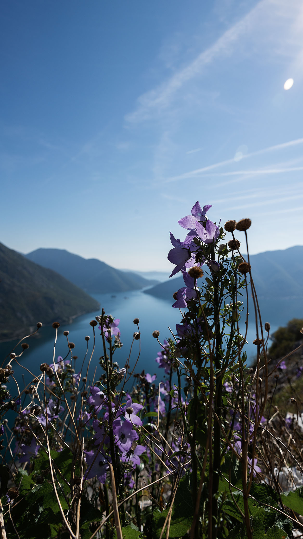 Монастырь Острог и дорога к нему. Портретный фотограф, контент фотограф, продающие фото в Москве и МО