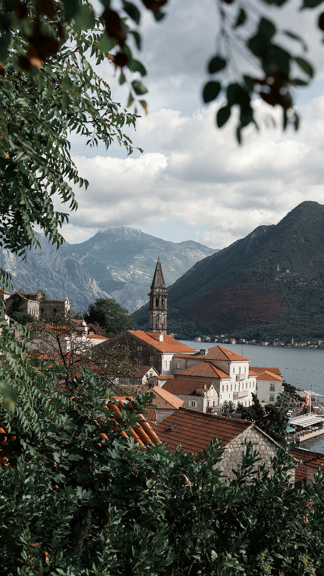 Рисан и Пераст. Портретный фотограф, контент фотограф, продающие фото в Москве и МО