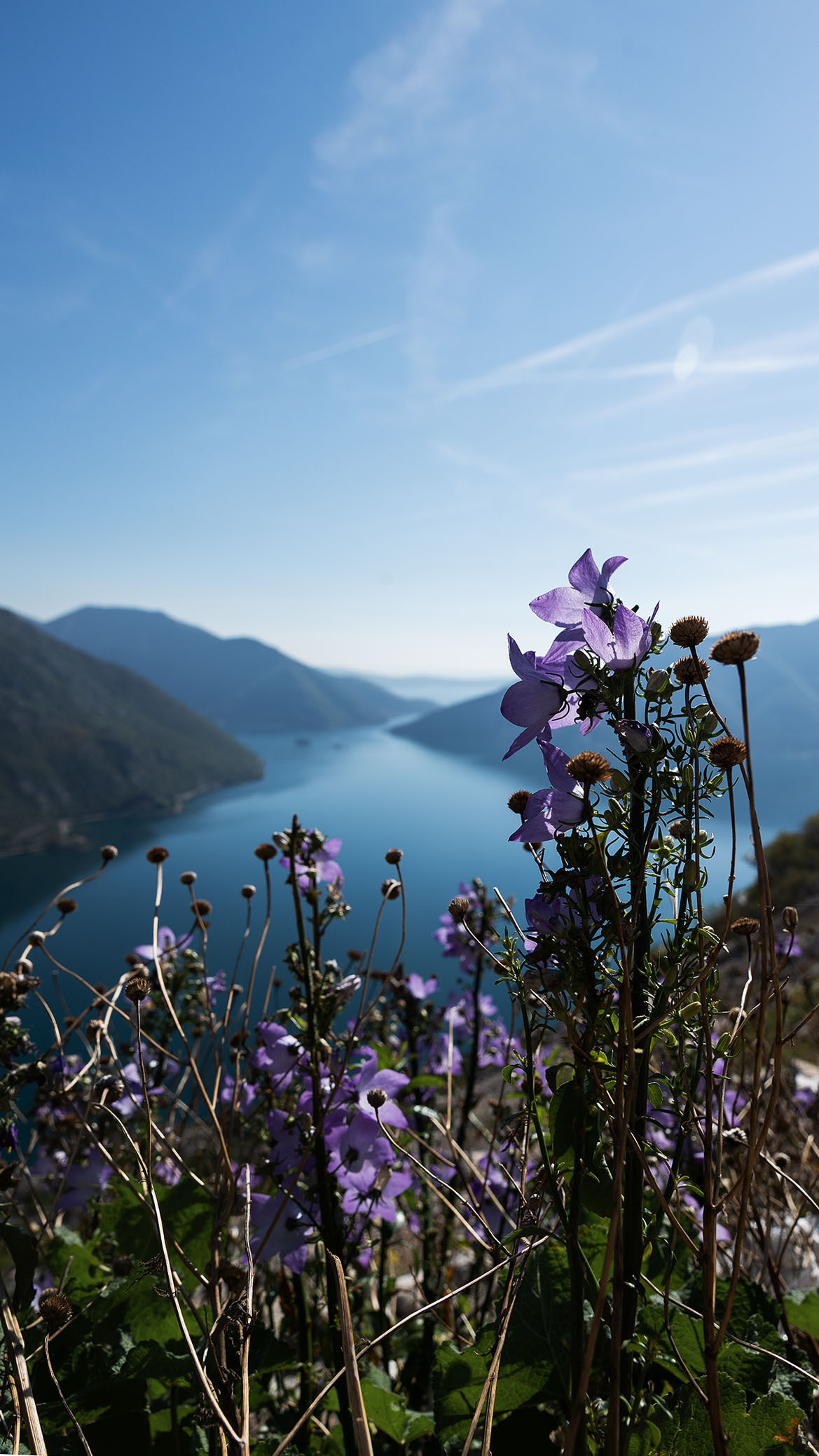 Монастырь Острог и дорога к нему. Портретный фотограф, контент фотограф, продающие фото в Москве и МО