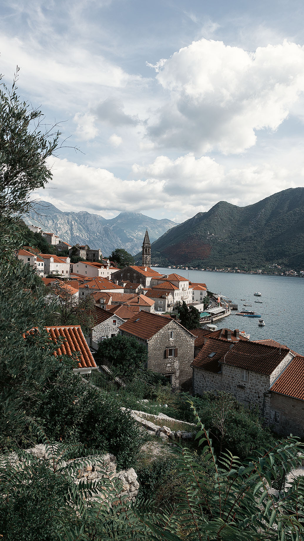 Рисан и Пераст. Портретный фотограф, контент фотограф, продающие фото в Москве и МО