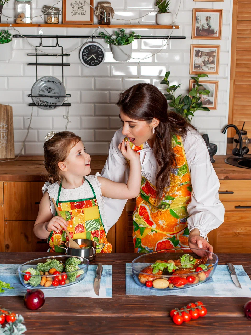 Модель для предметной съемки Арина id 25 745 НН|Sale Easy