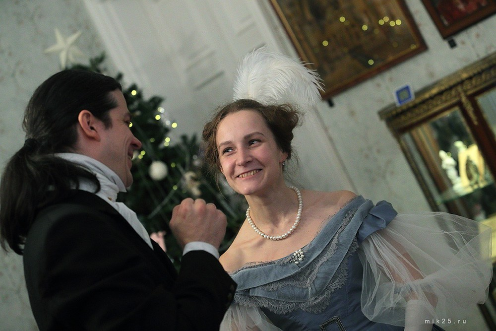 Рождественский бал. Mik25