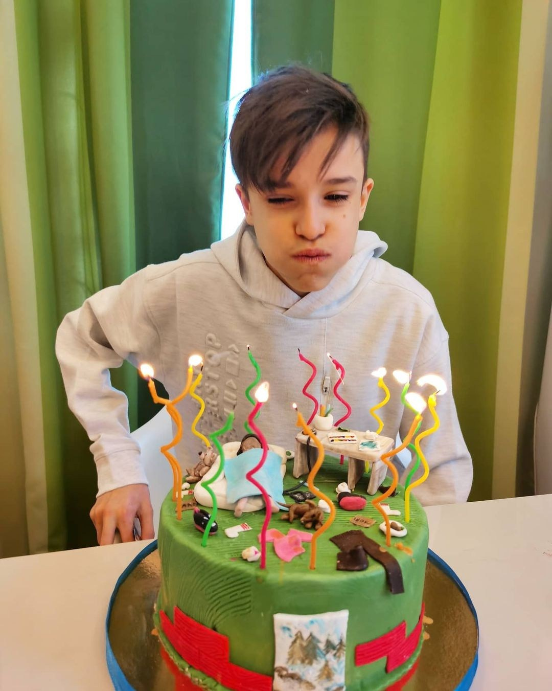 Anka`s Instagram. Заставка