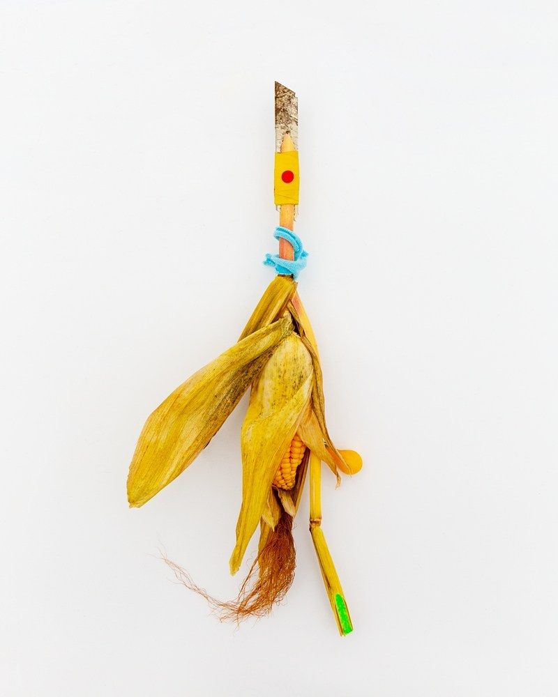 Острые предметы. Фотографии Саши Любина